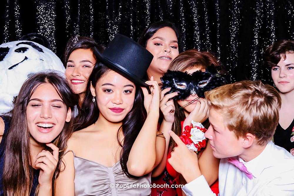 Carondelet High School Dance Photo Booth Sample Friends