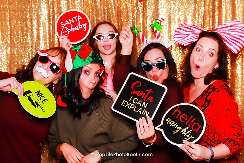 Photo Booth Holiday Rent