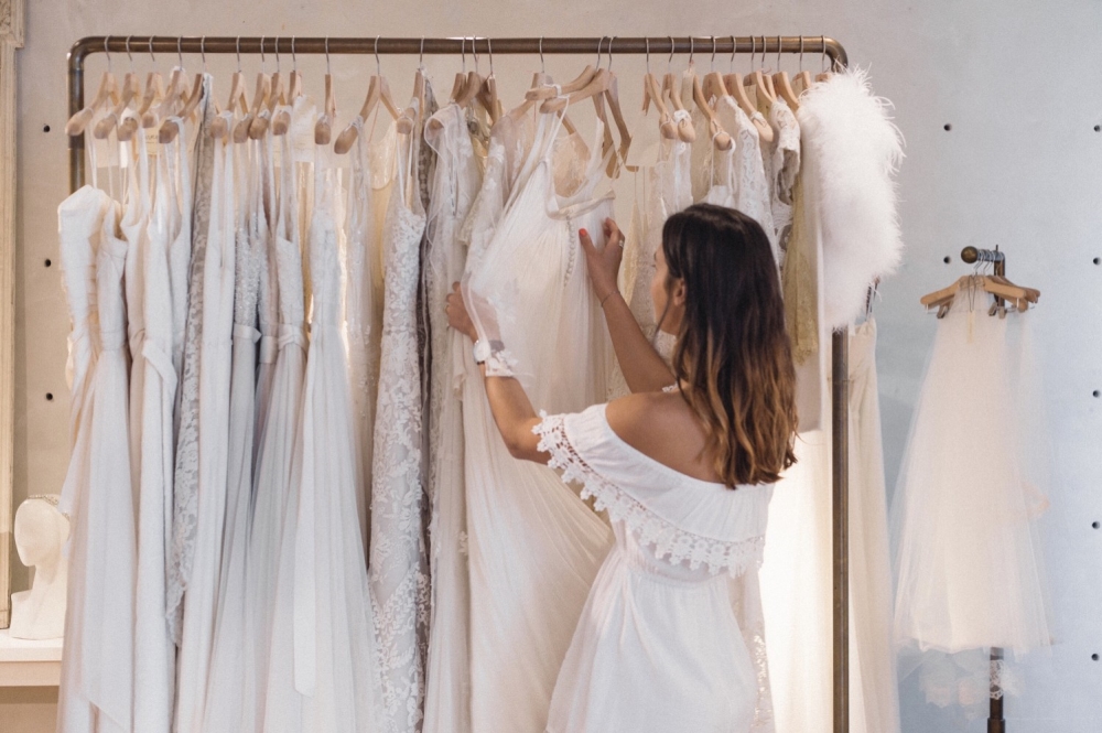 Wedding dress shopping checklist