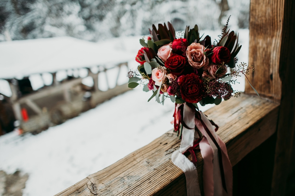 Deep Burgundy, Plum, and Gold Wedding Color Scheme