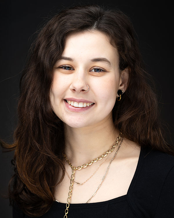 HeadShot of team member Alyssa Batt