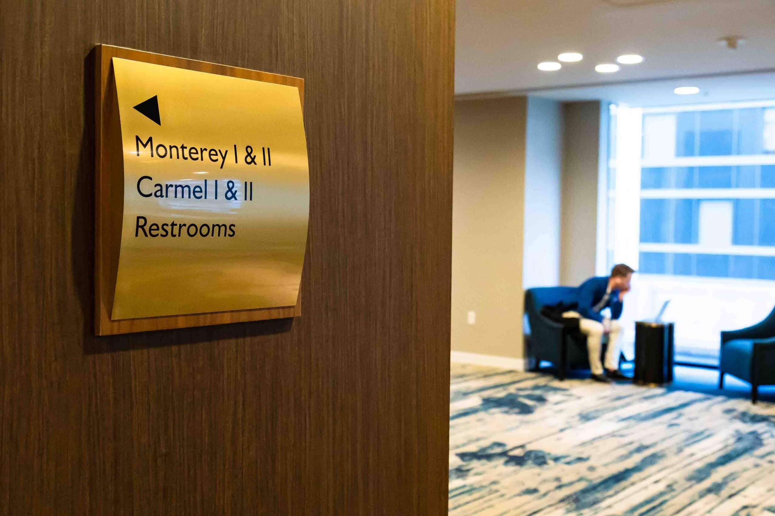 picture of sign showing directions