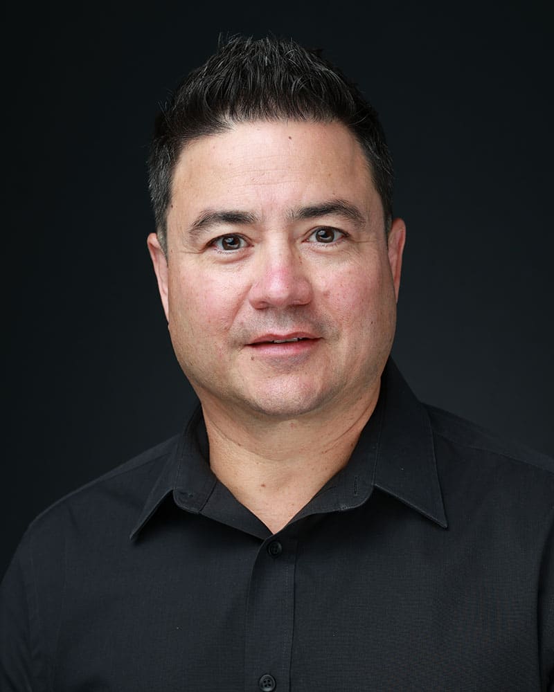jim HeadShot of team member Stephanie dos Remedios